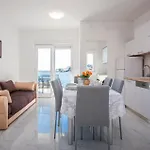 Cozy In With Wifi Rogoznica (Sibenik-Knin)
