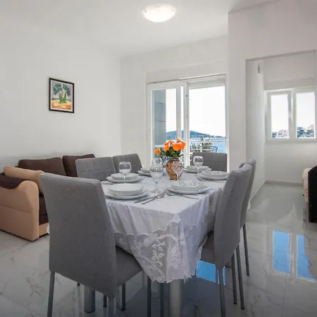 Cozy In With Wifi * Rogoznica (Sibenik-Knin)