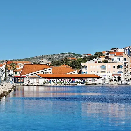 Cozy In With Wifi Rogoznica (Sibenik-Knin)