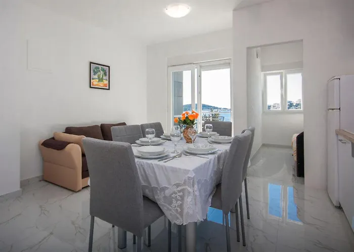 Cozy In With Wifi * Rogoznica (Sibenik-Knin)